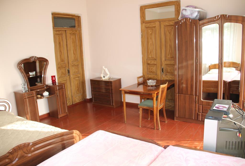 Achi Guest House 马钦加里 客房 照片